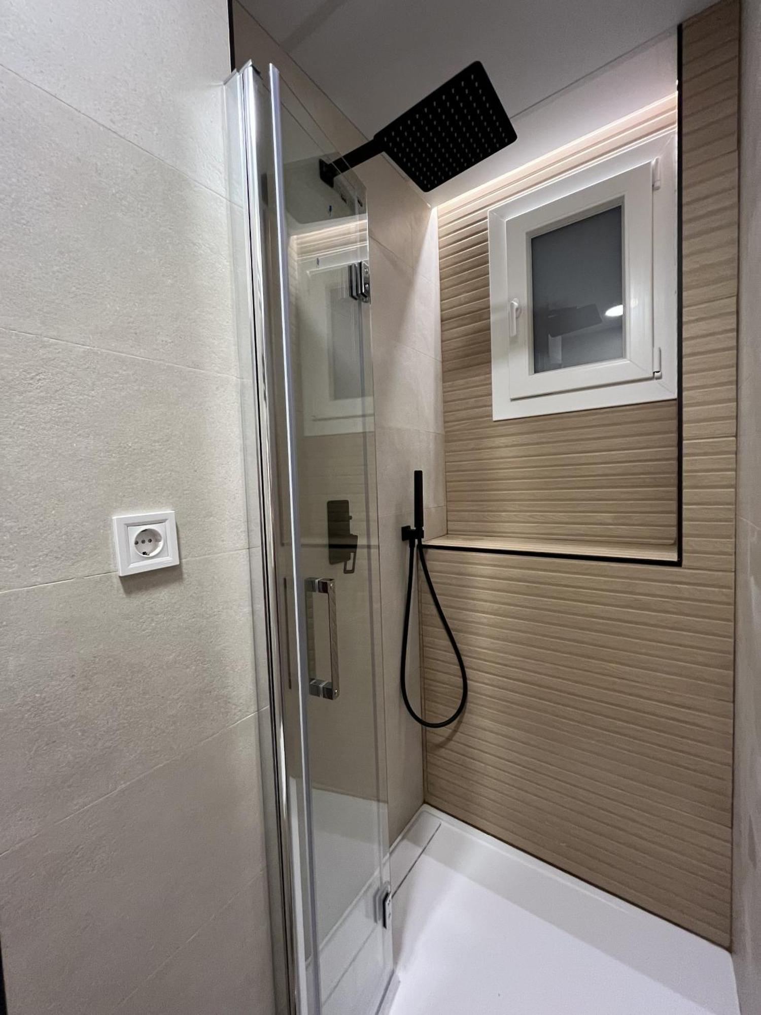 Moratalaz Apartments Madrid Exterior photo